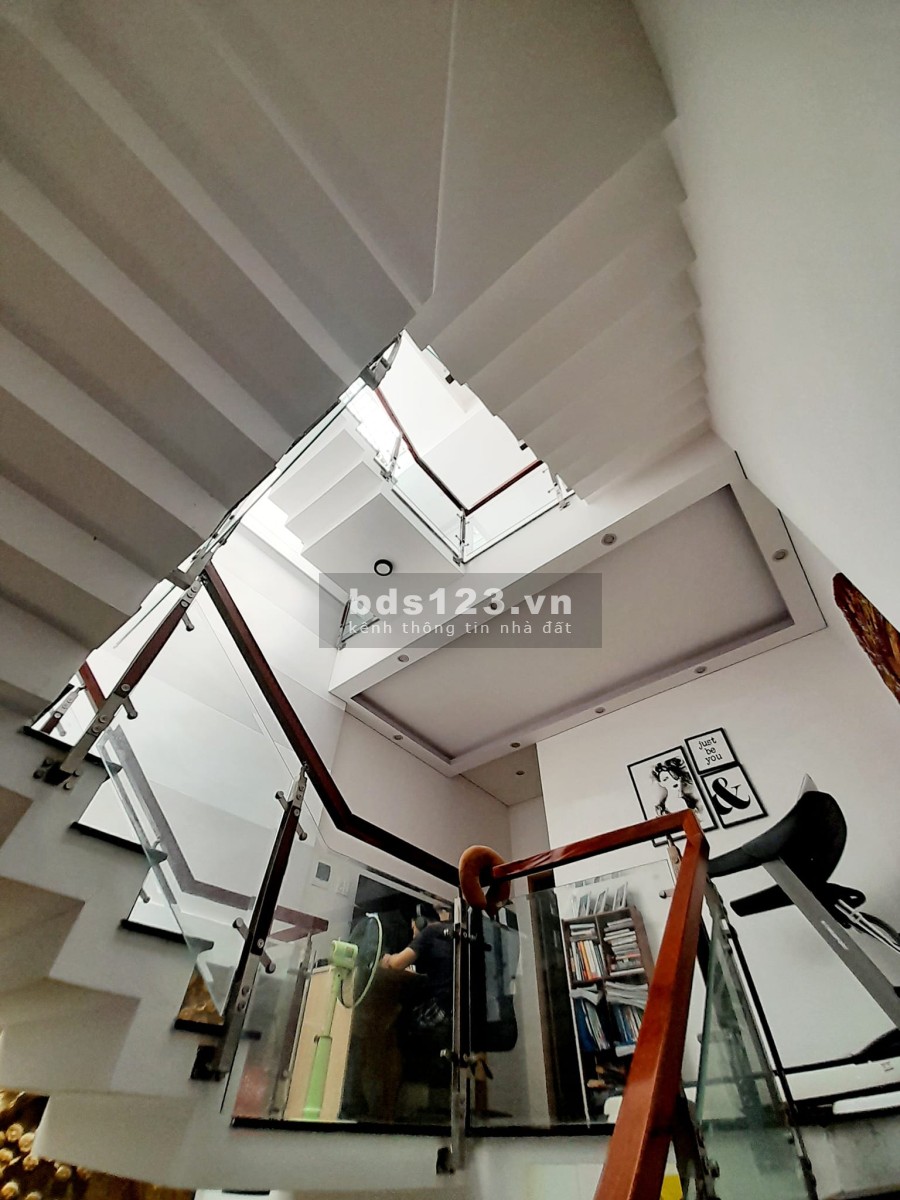 Bán nhà nguyên căn mặt phố Trần Thanh Trung, Thanh Khê, Đà Nẵng, giá 6x tỷ