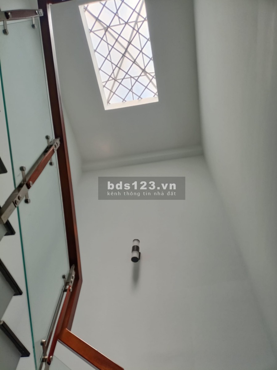 Nhà mặt tiền 4 tầng mới xây phường Thới An Quận 12, giá nhỉnh 9 tỷ, sổ chính chủ