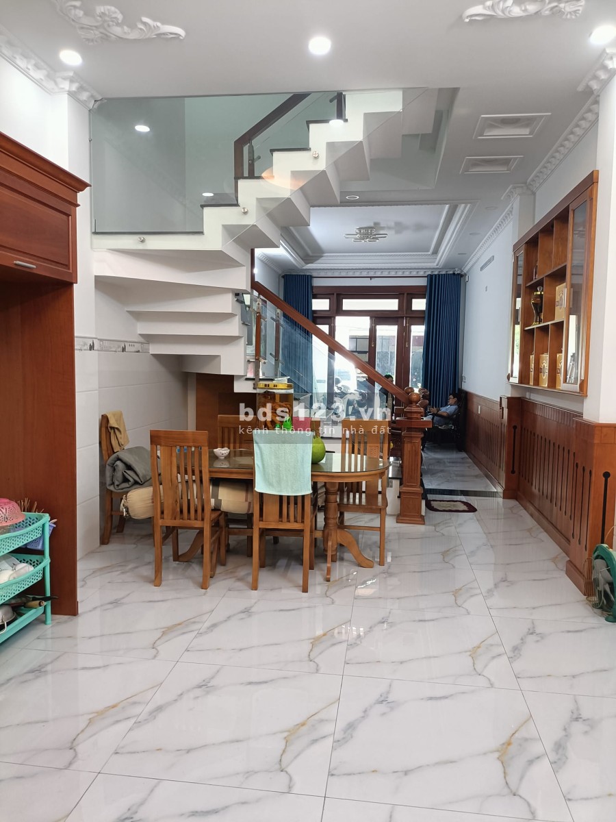 Nhà mặt tiền 4 tầng mới xây phường Thới An Quận 12, giá nhỉnh 9 tỷ, sổ chính chủ