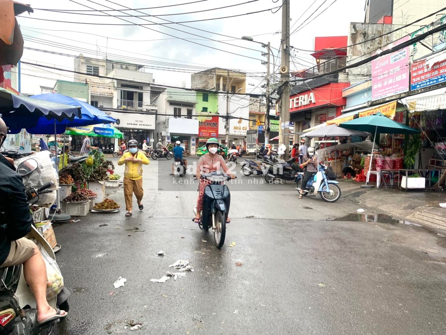 Mặt tiền chợ Thủ Đức vị trí kinh doanh đỉnh cơ hội đầu tư lớn dtsd 104m2 giá 24.5 tỷ