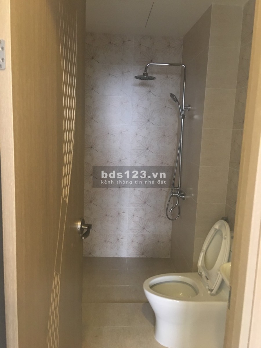 Tôi cần cho thuê căn hộ cao cấp Charmington Officetel, đường Cao Thắng, lh 0939353599