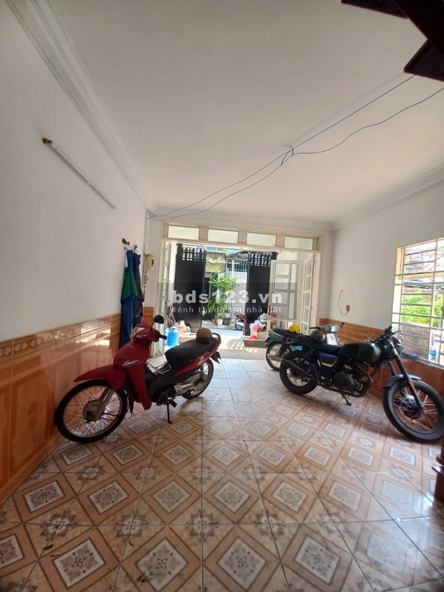 Phước Long B Thủ Đức diện tích sử dụng 56m2 (4*14) 3.9 tỷ giá tốt khu dân cư đông