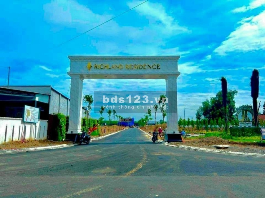 Bán đất sổ đỏ sẵn Richland Residence ngay trung tâm thành phố mới Bình Dương, lhcc