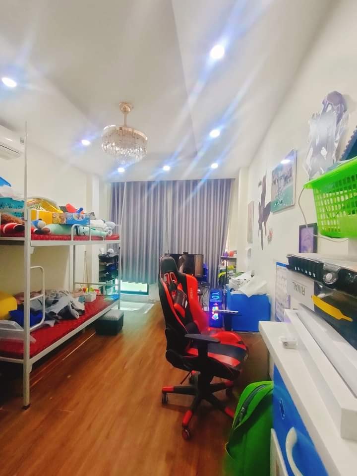 Bán nhà phố Thanh Bình, phường Mỗ Lao, dtsd 40m², 4 tầng, ô tô đỗ cửa giá bán 4,65 tỷ đồng