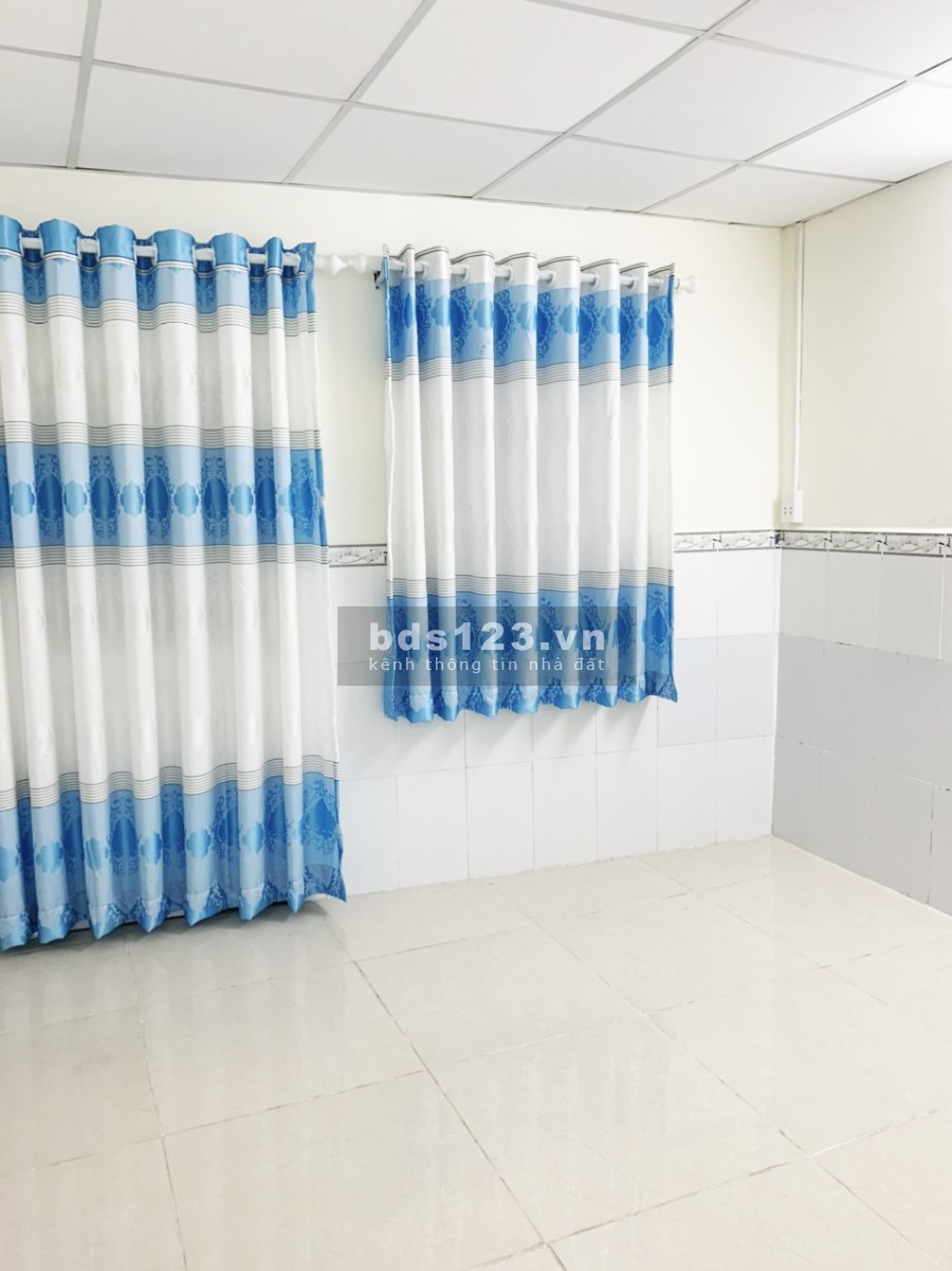 Bán nhà 1 lầu giá 1,2 tỷ hẻm 1234 đường Huỳnh Tấn Phát, phường Tân Phú, Quận 7