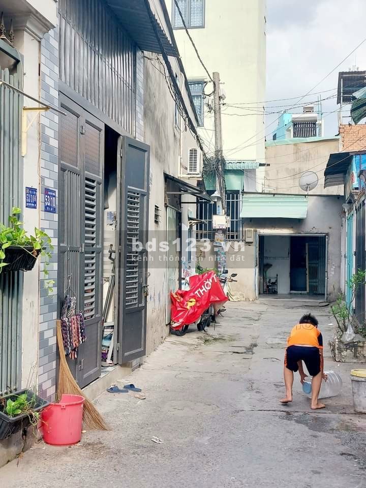 Cần tiền trị bệnh bán gấp căn nhà 53,2m² giá 1 tỷ 320 đồng ở Xuân Thới Thượng, Hóc Môn