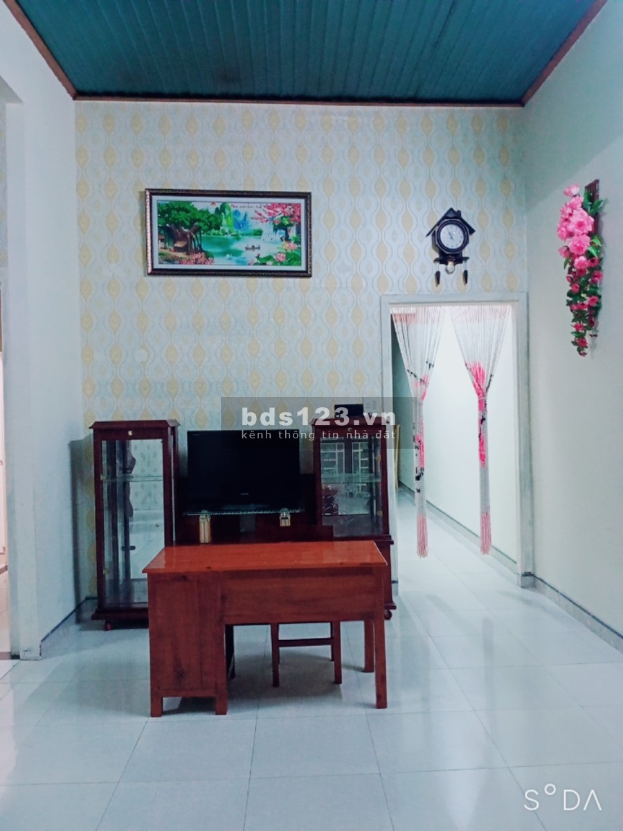 Cần bán nhà gấp tại thành phố Long Khánh để về Quê liên hệ 0363 058 861