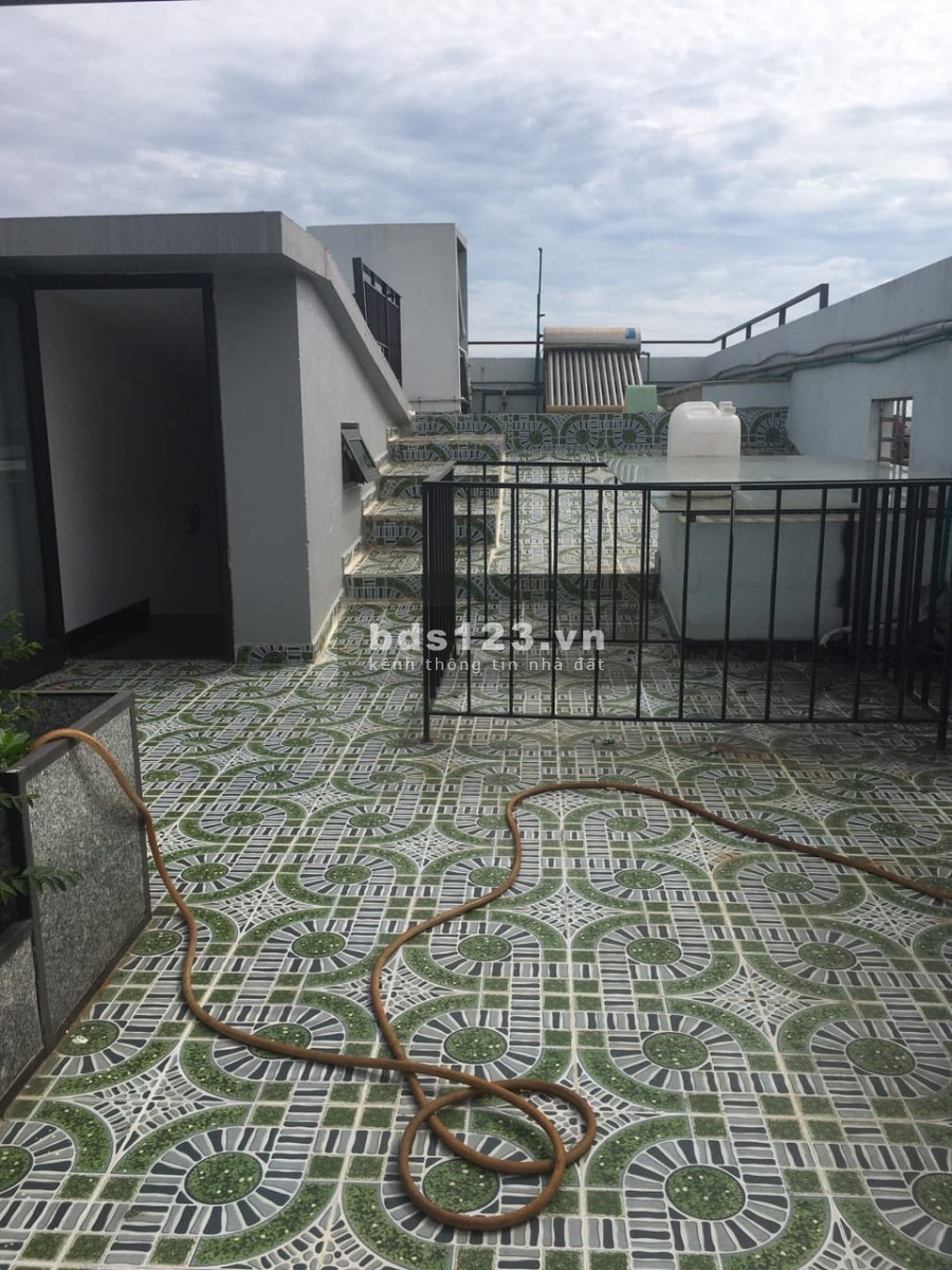 Nhà bán khu vực nam Hoà Xuân, Đà Nẵng đúc kiên cố 4 tầng, 4 phòng giá chỉ hơn 6 tỷ