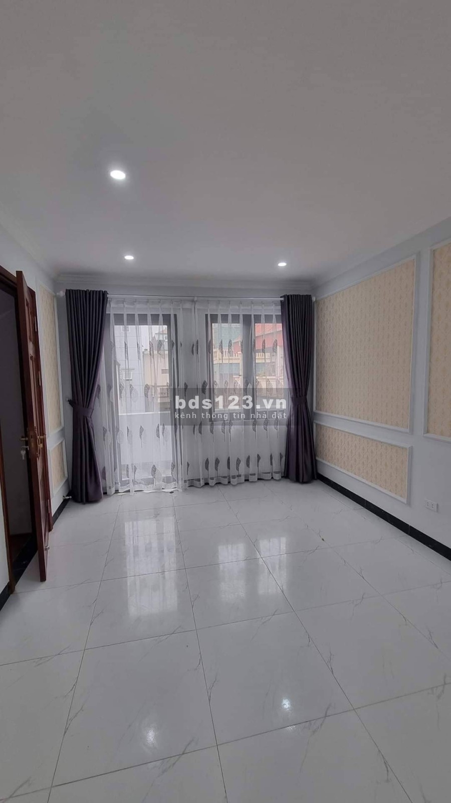 Bán nhà 2 mặt ngõ ô tô tránh, phát triển tốt, khu dân cư đông, giá đầu tư sinh lời