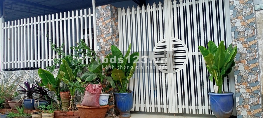 Cần bán nhà gấp tại thành phố Long Khánh để về Quê liên hệ 0363 058 861