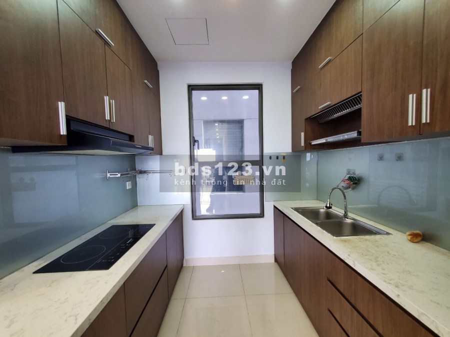 Bán gấp căn hộ 3PN 96m2 CC The Sun Avenue hạ giá còn 5.2 tỷ Mua nhanh còn thương lượng LH 0907978771