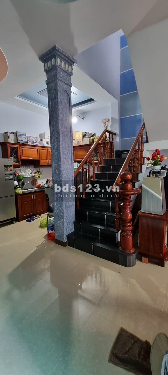 Cần bán gấp nhà 80m² đang cho thuê 10triệu/tháng, giá 1,65 tỷ đường Trần Thị Hè, Hiệp Thành