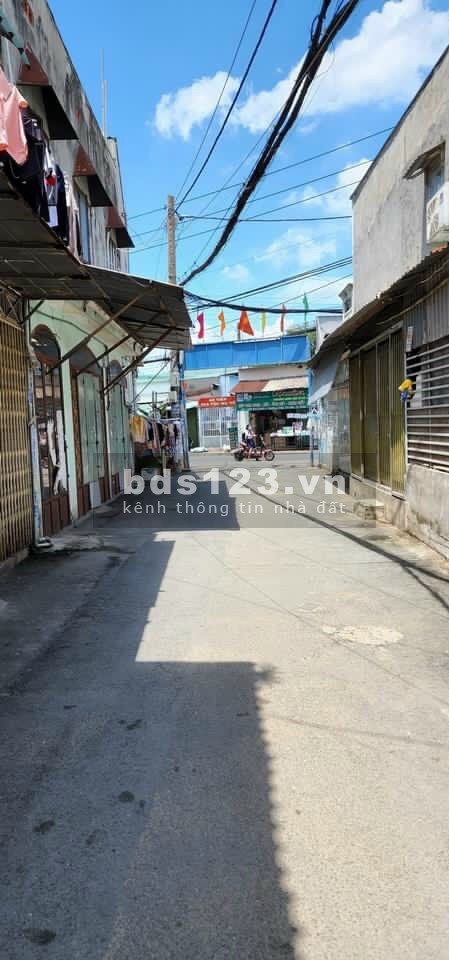 Cần bán gấp nhà 80m² đang cho thuê 10triệu/tháng, giá 1,65 tỷ đường Trần Thị Hè, Hiệp Thành