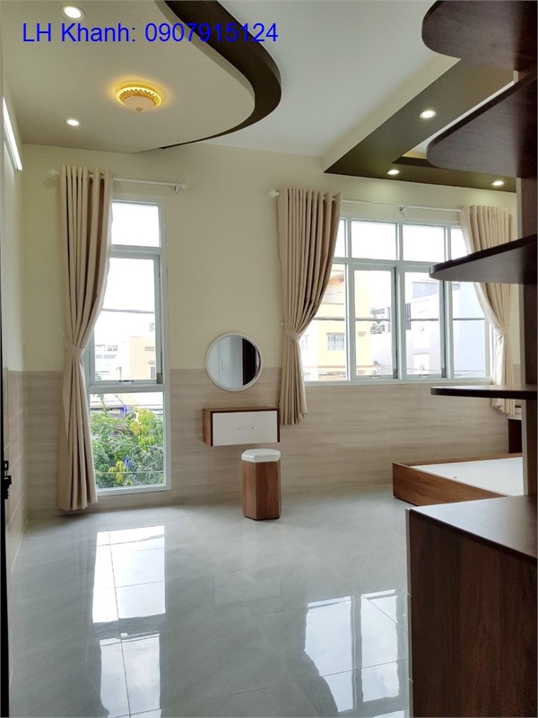 Nhà mới 2 lầu 2 mặt tiền đường Lê Anh Xuân ô tô có Nơi đậu ô tô, lh 0969630052