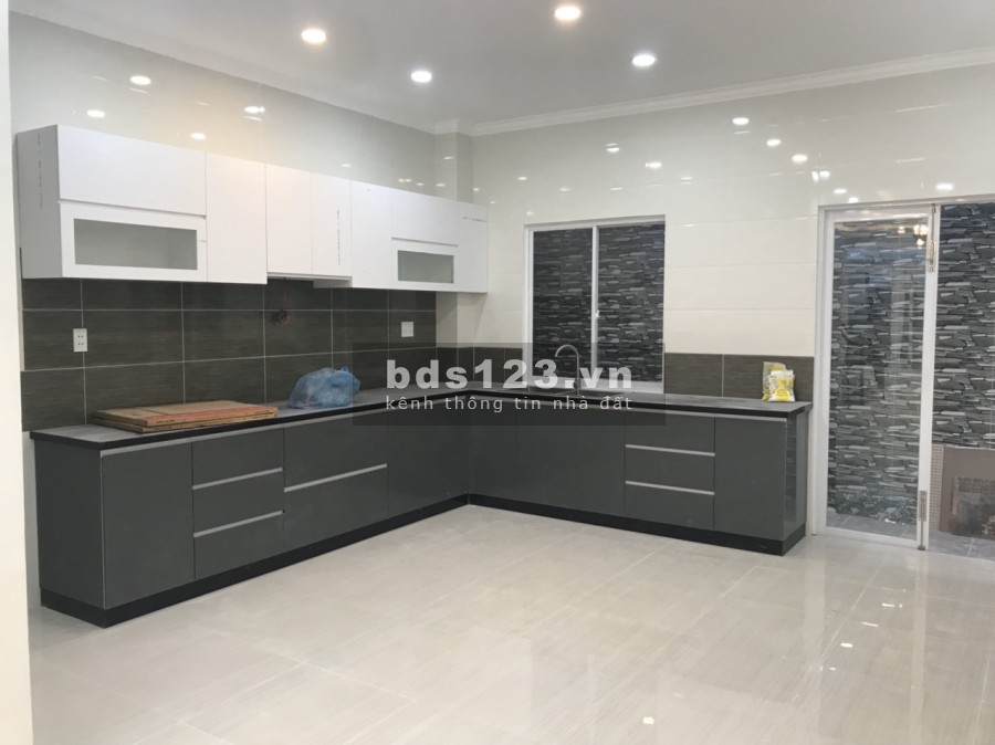 Khách thân kẹt tiền hạ giá bán căn nhà hẻm 300 (HXH), Nguyễn Văn Linh, Bình Thuận, Quận 7