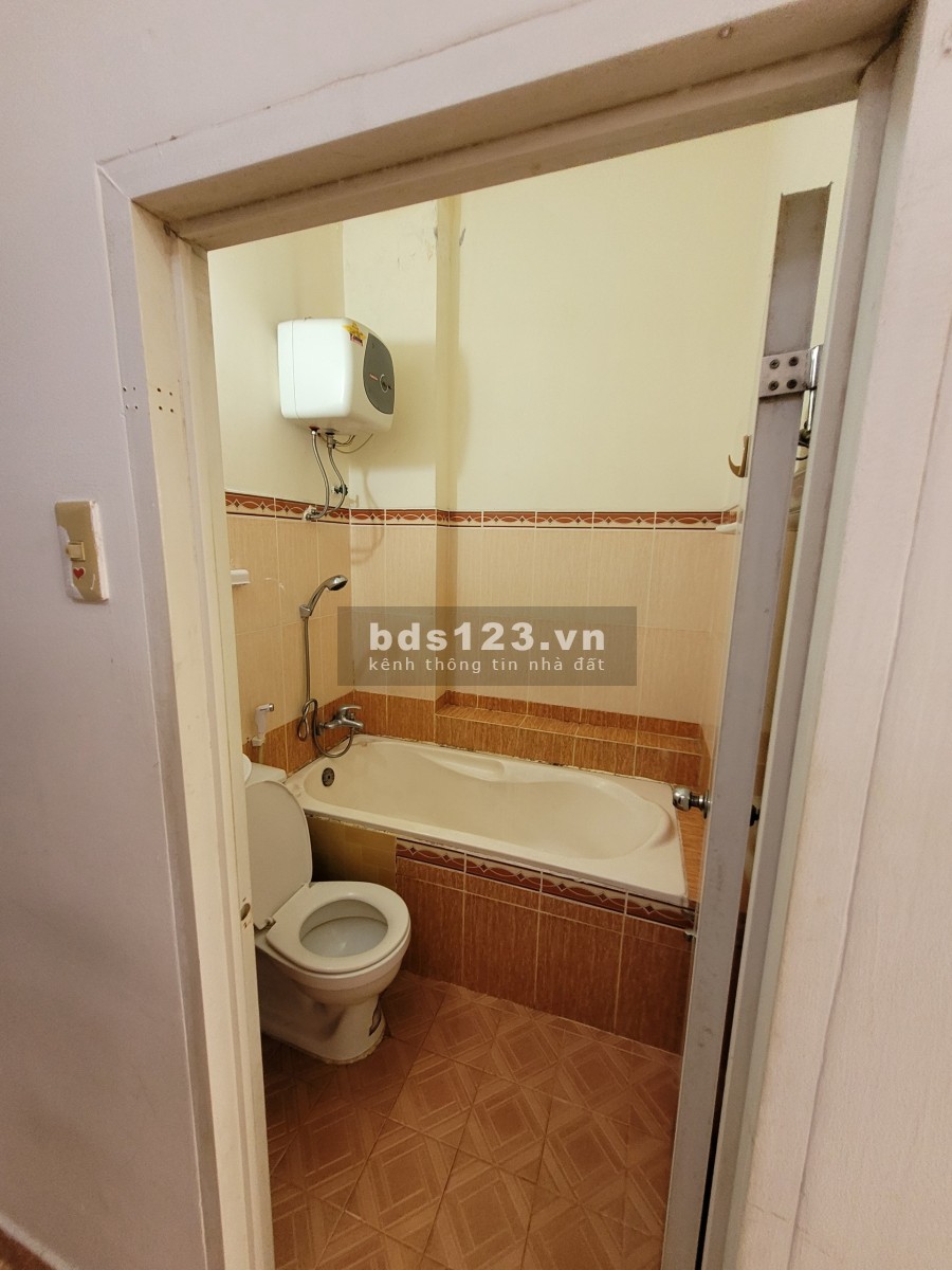 Bán nhà hẻm Lê Văn Sỹ, phường 11, Quận Phú Nhuận giá tốt đầu tư, khu dân cư đông
