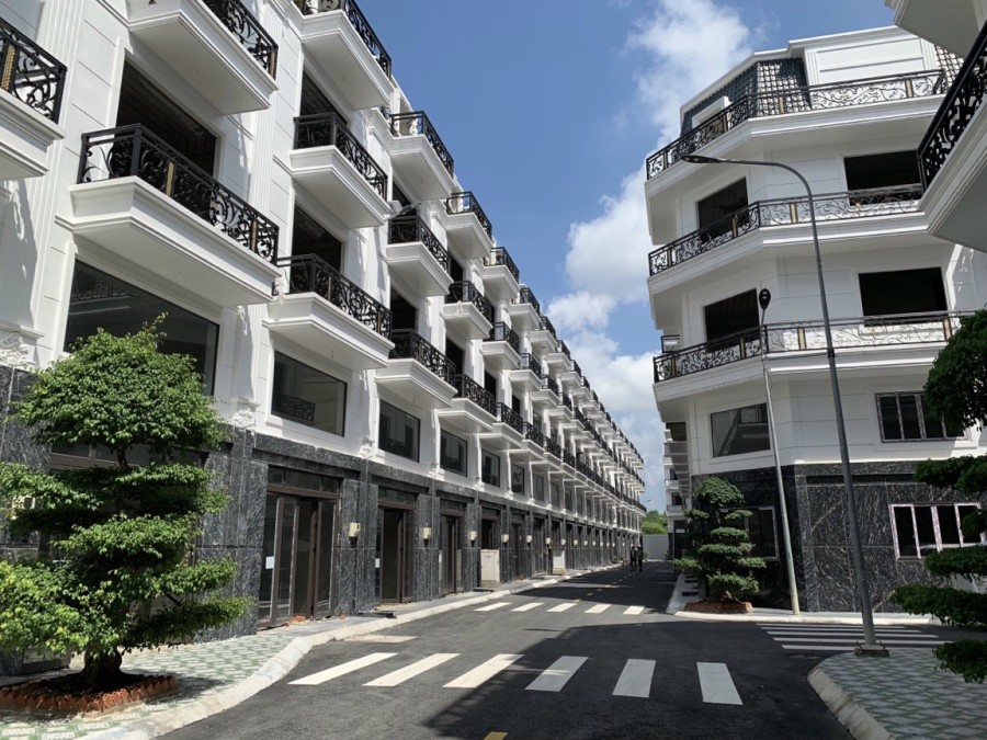 Nhà phố Trung tâm Quận 12, Chỉ từ 1tỷ450 bàn giao sổ đỏ vào nhận nhà ngay lập tức.