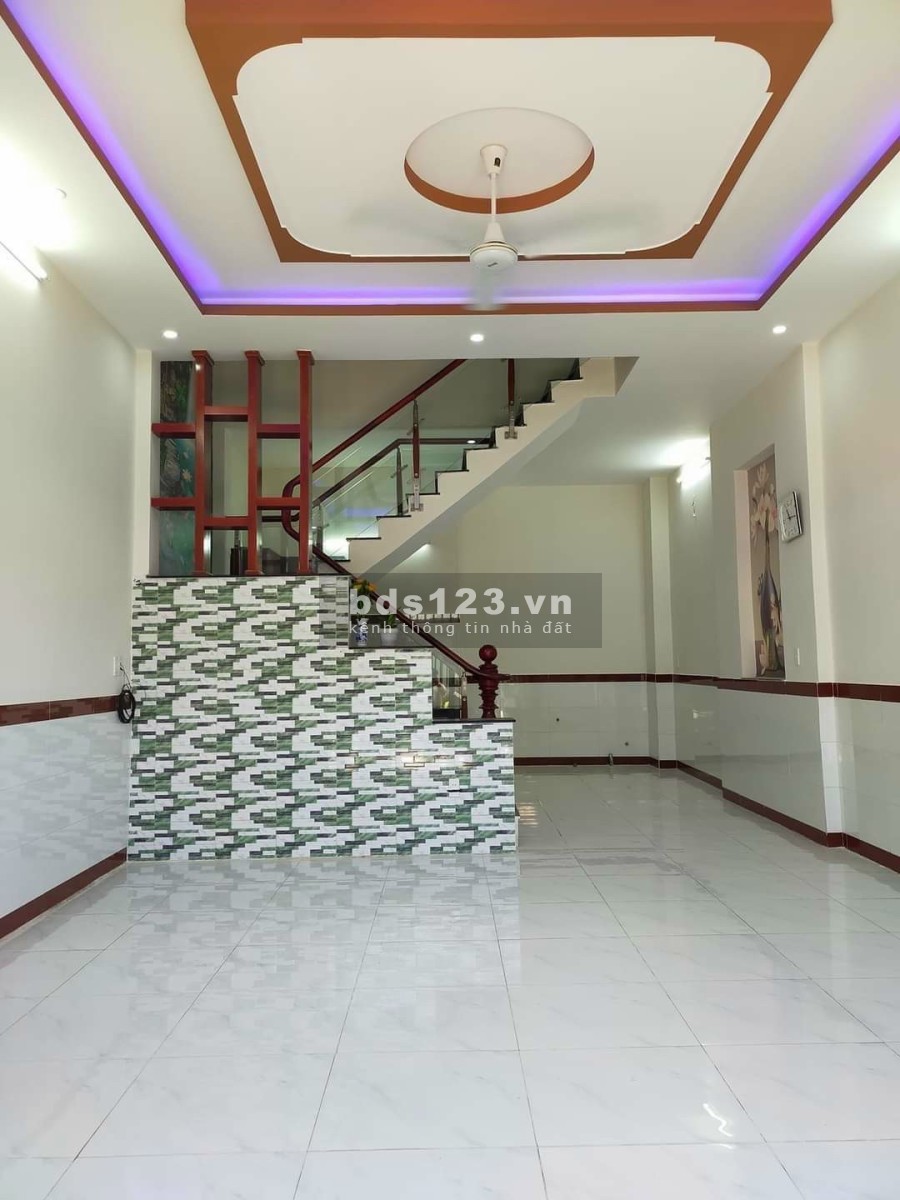 Cần tiền kinh doanh bán căn nhà đang cho thuê 6tr/th, 100m2 giá 1 tỷ 430 ở Dương Công Khi, Tân Hiệp