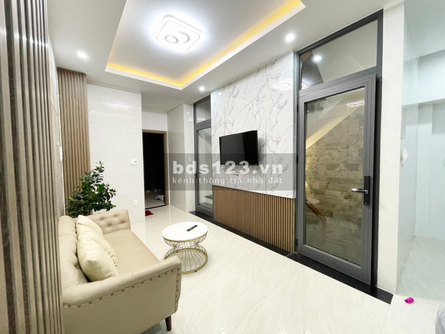 Nhà bán 4 tầng đường 7m5 Hoà Mỹ,Thanh Khê,Đà Nẵng giá chỉ hơn 4 tỉ