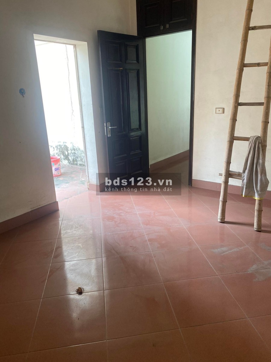Bán nhà biệt thự 3 tầng ngay phố Đinh Công Hạ khu dân cư đông