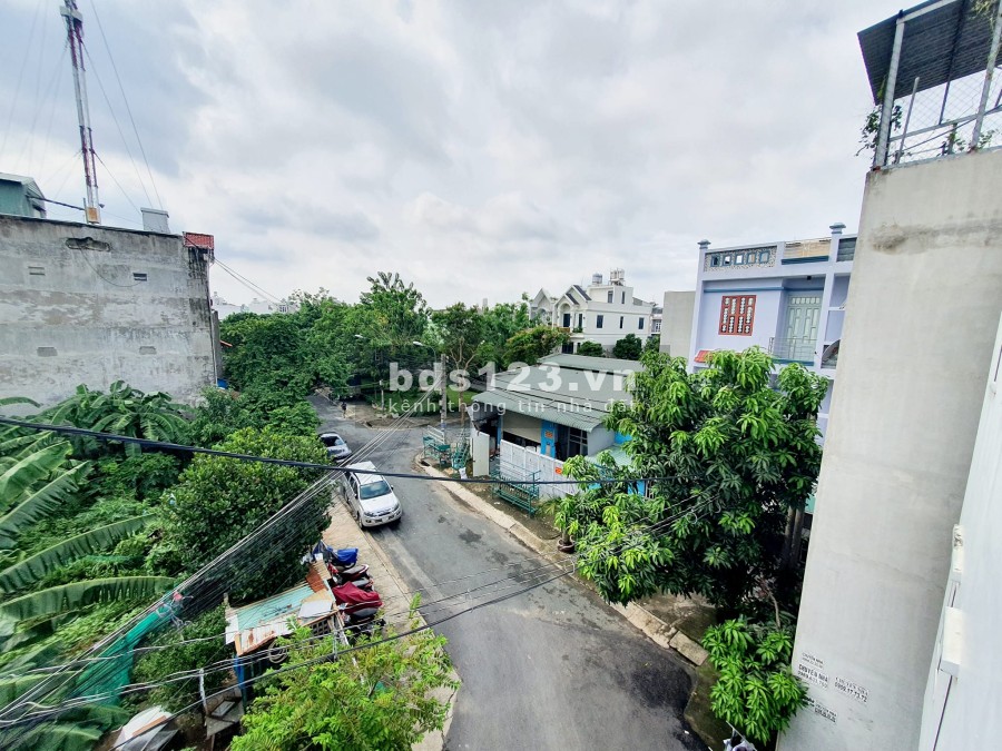 Bán nhà 3 tầng mới xây đẹp vào ở ngay ô tô thông khắp ngã, giá đầu tư sinh lời