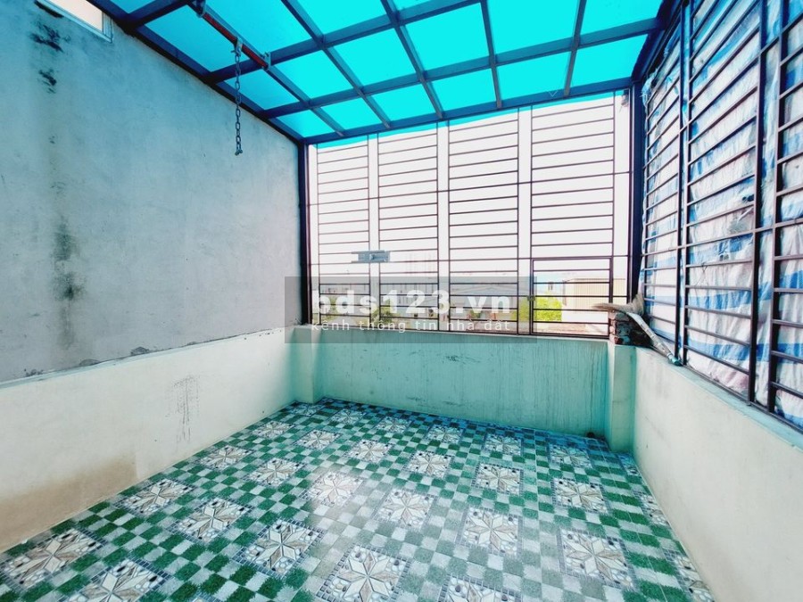 Bán gấp nhà CẦU GIẤY 5 tầng 36m² FULL NỘI THẤT chỉ 3,9 tỷ đồng