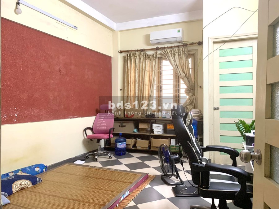 Bán nhà riêng Cổ Nhuế sổ đỏ nở hậu, ngõ rộng thông thoáng, khu an ninh, giá đầu tư