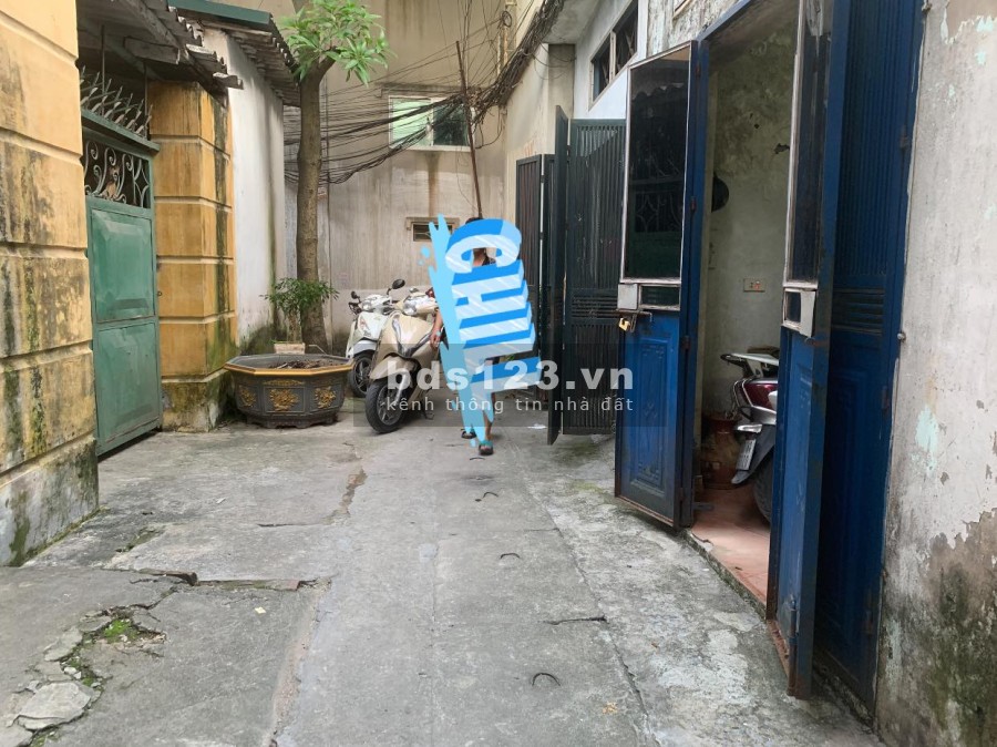 Bán nhà riêng Cổ Nhuế sổ đỏ nở hậu, ngõ rộng thông thoáng, khu an ninh, giá đầu tư