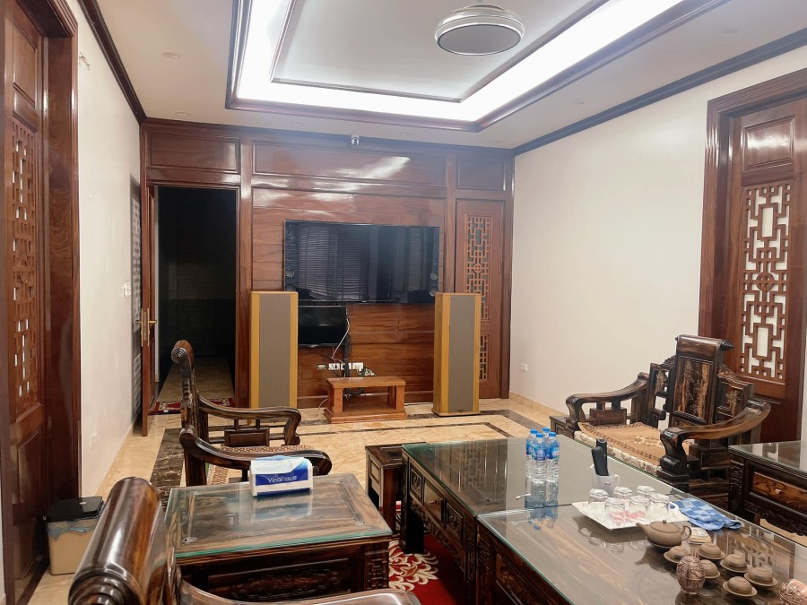 Cực phẩm Cầu Giấy diện tích sử dụng 63m2, ô tô, lô góc, nở hậu giá chỉ 8,7 tỷ
