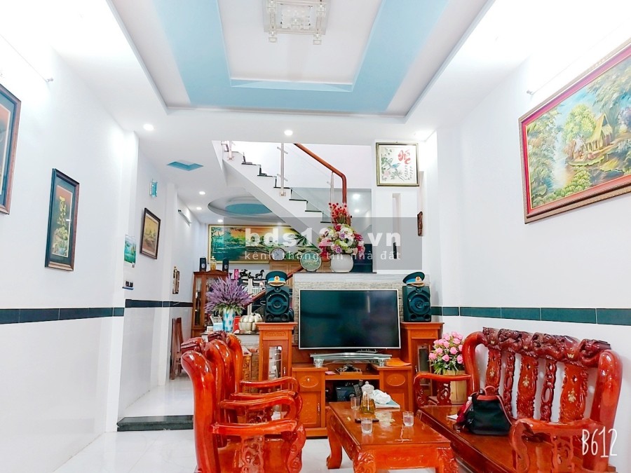 Bán nhà diện tích sử dụng 56m2 hẻm xe hơi 6m thông giá chỉ hơn 4 tỷ