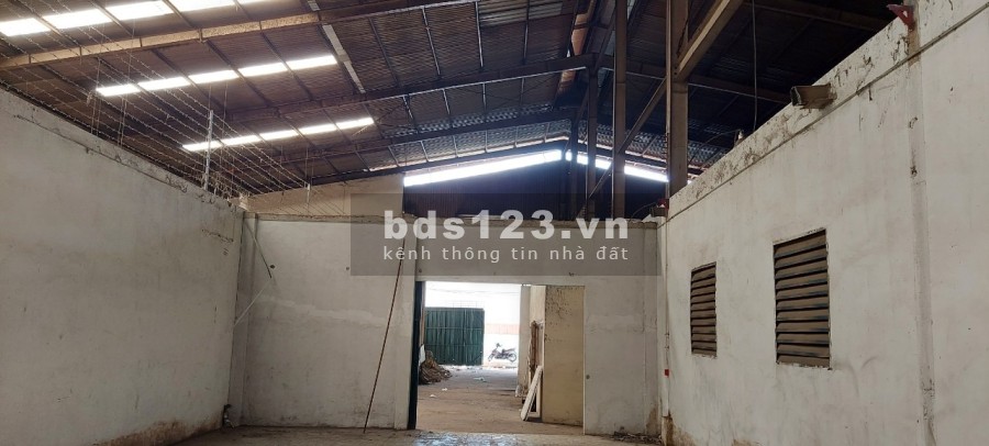 Cho thuê kho xưởng dtsd 1877m2 đường Trường Chinh, P. Tây Thạnh, Quận Tân Bình