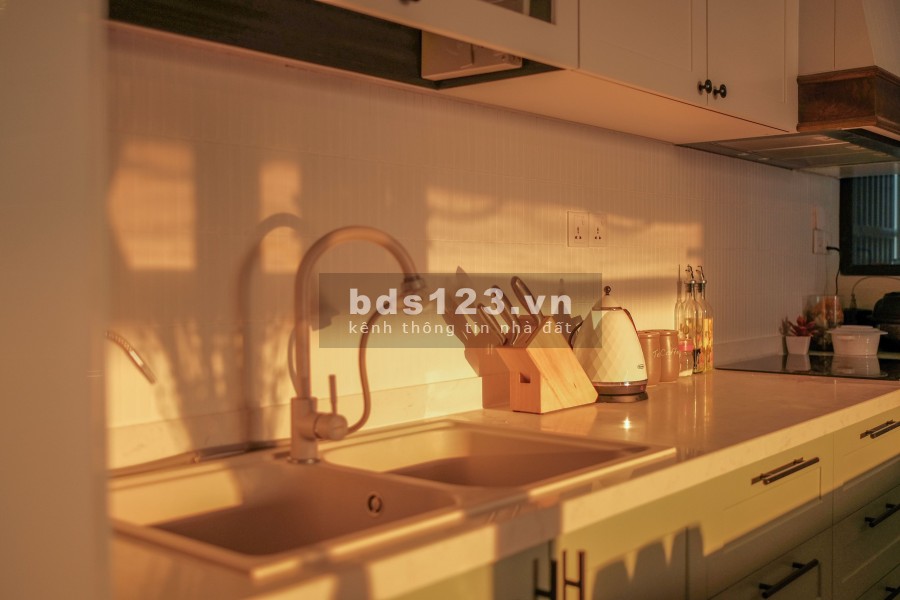 Bán giá sốc, căn hộ The View, Quận 7, DT 148m2, 3PN, nhà hoàn thiện, view hồ bơi. LH 078 825 3939