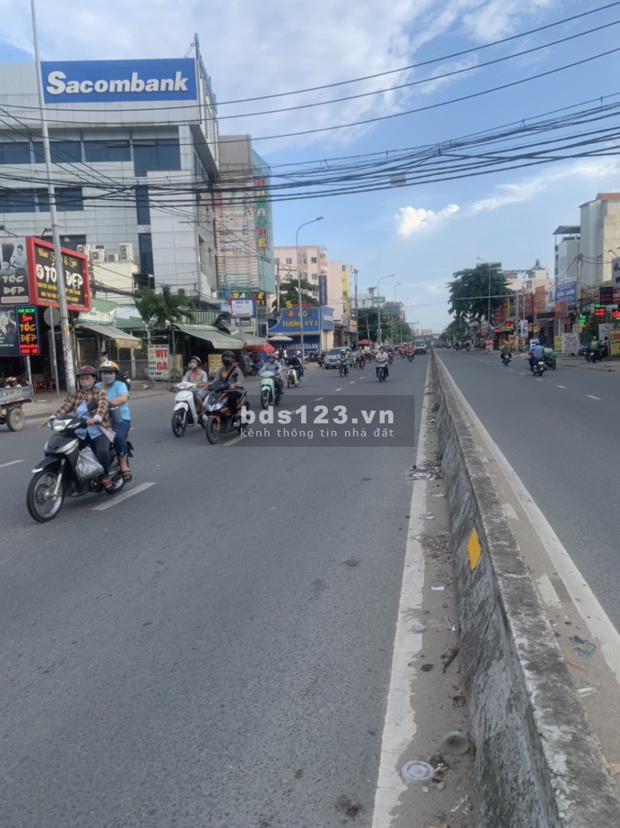 Đất nền mặt tiền đường Hà Huy Giáp, sổ hồng riêng, giá bán 79 triệu/m2 đầu tư sinh lời