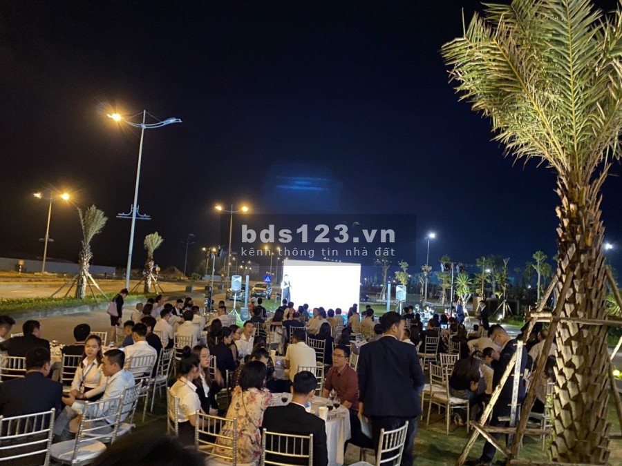 Cần bán nhanh lô đất sổ chính chủ đất nền pháp lý đầy đủ, tại Quốc Lộ 1A, đầu tư sinh lời