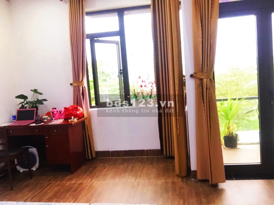 Bán nhanh nhà mặt tiền ngay phố thương mại Đà Nẵng giá thương lượng