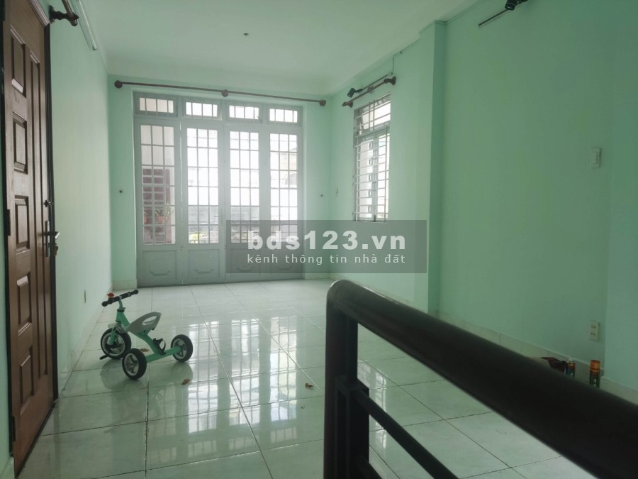 Cho thuê mặt bằng tầng trệt + lầu 1 giá 16 triệu/tháng, tiện kinh doanh