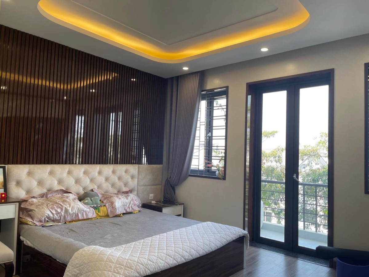 Biệt thự nhà giàu KĐT Vĩnh Hoàng 115m2x6t - Thang máy - Gần hồ Vĩnh Hoàng - 2 mặt ô tô tránh, vỉa