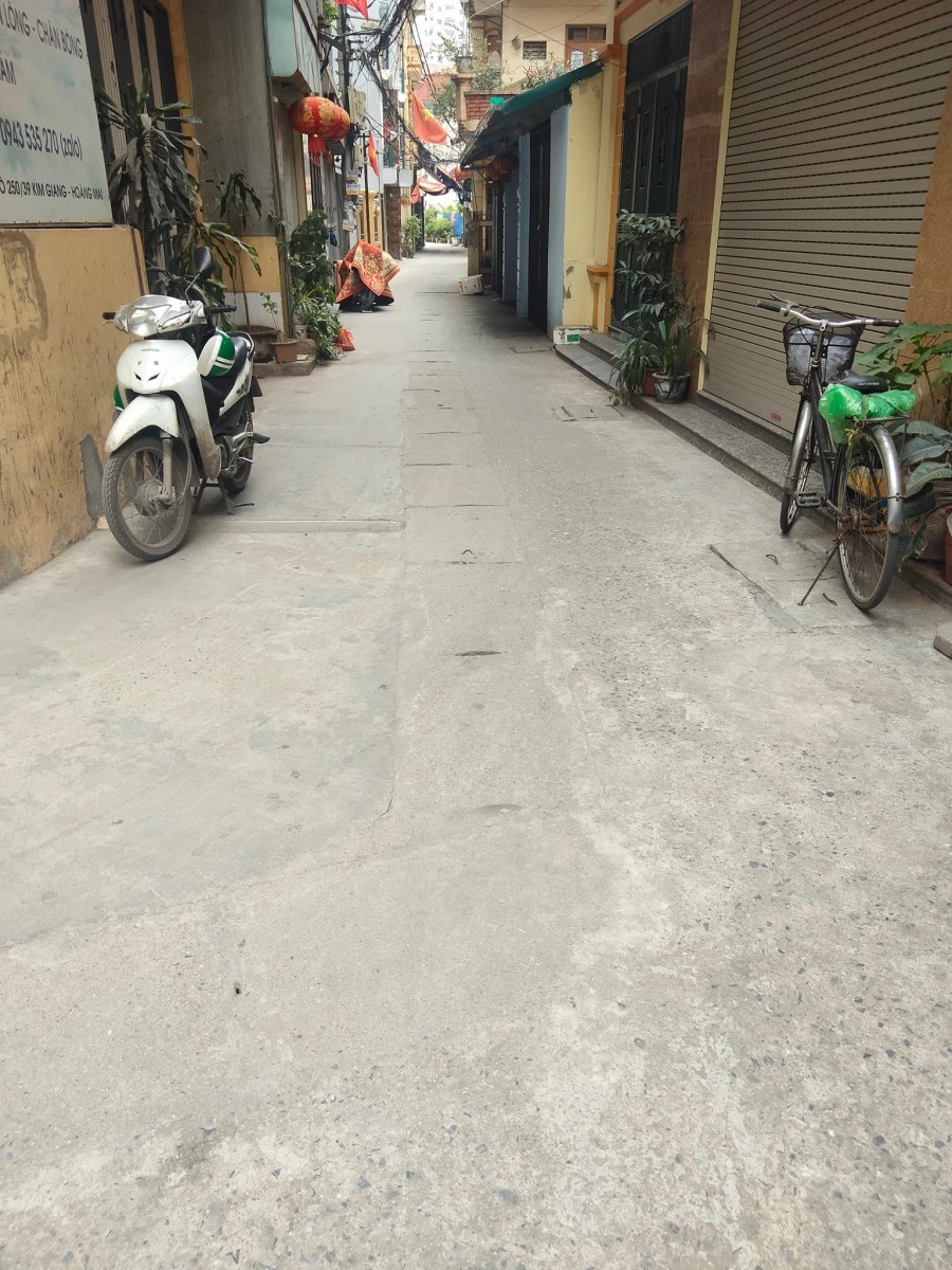 Ô tô kinh doanh, mới đẹp, vào ở luôn, Hoàng Mai Kim Giang, giá bán chỉ 3 tỷ đồng