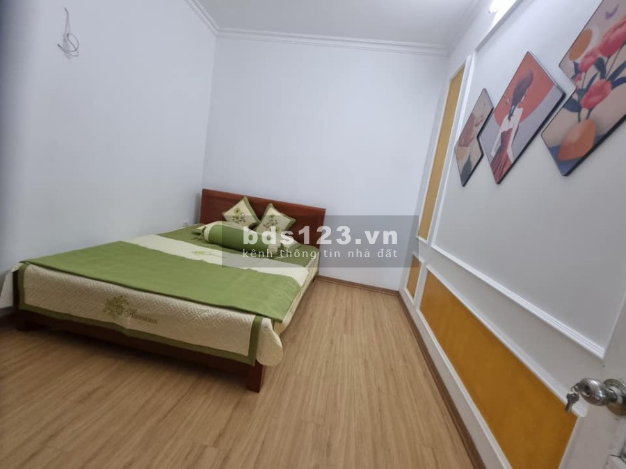 Bán nhà Hoàng mai diện tích 48m², 3 tầng ngõ nông ô tô đỗ cổng đầy đủ nội thất giá đầu tư