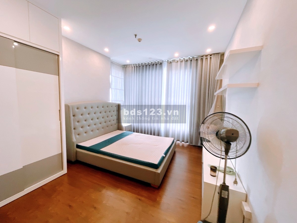 Bán CHCC The Prince Residence căn góc 3 phòng ngủ 110m2, full NT, giá 7.7 tỷ có sổ lh 0941797916 Nhi