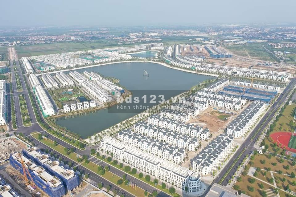 Bán căn hộ 1PN+1 49m2 1,3 tỷ ban công Đông Nam tòa đối diện Đại học VinUni- Vinhomes Ocean Park