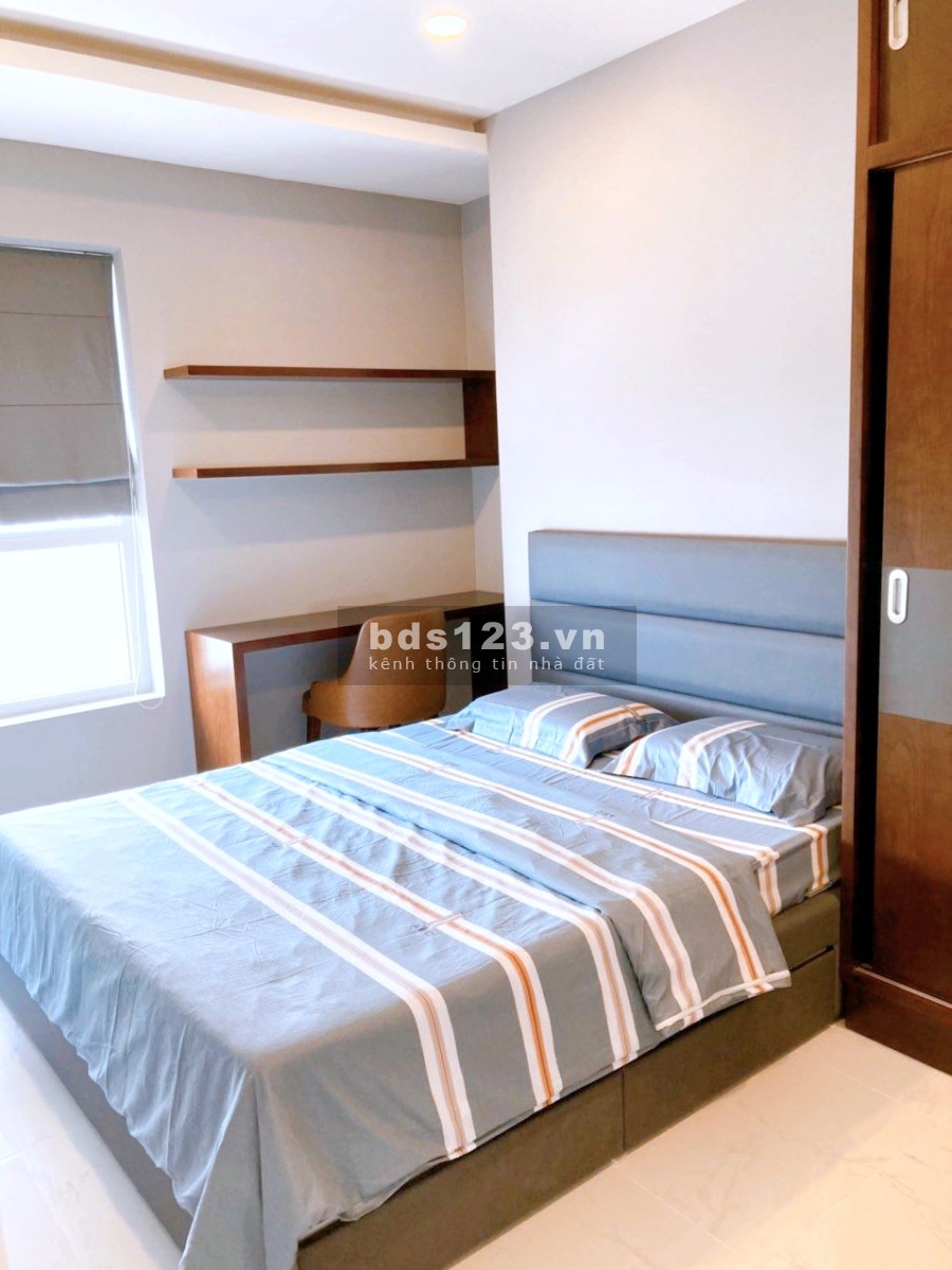 Cho thuê căn hộ Terra Royal Quận 3 full NT 2PN 71m2 giá 25tr/tháng. LH: 0941797916 Nhi