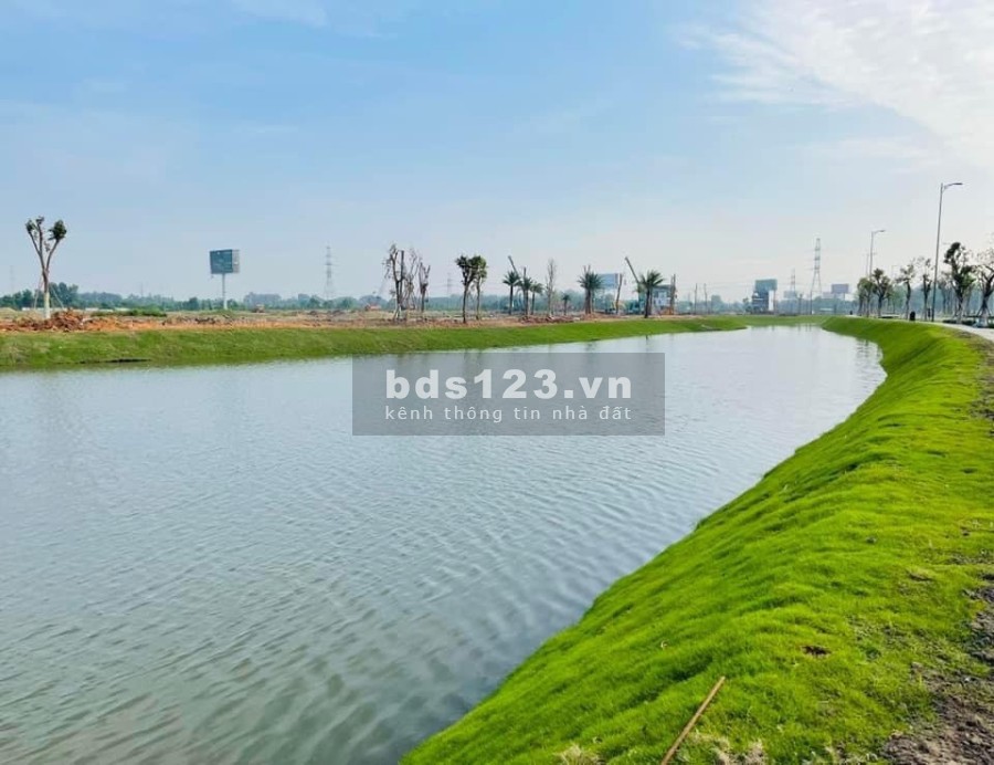 Chính chủ cần bán căn biệt thự Bliss giá thấp nhất thị trường Liên hệ: 0905.805.385
