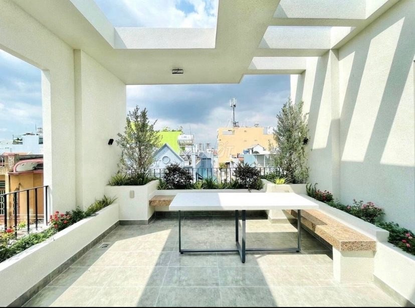 Nhà HXH đường Trần Quang Diệu, P14, Q3, DT 81,6m² Full bộ nội thất cao cấp giá chỉ hơn 9 tỷ đồng