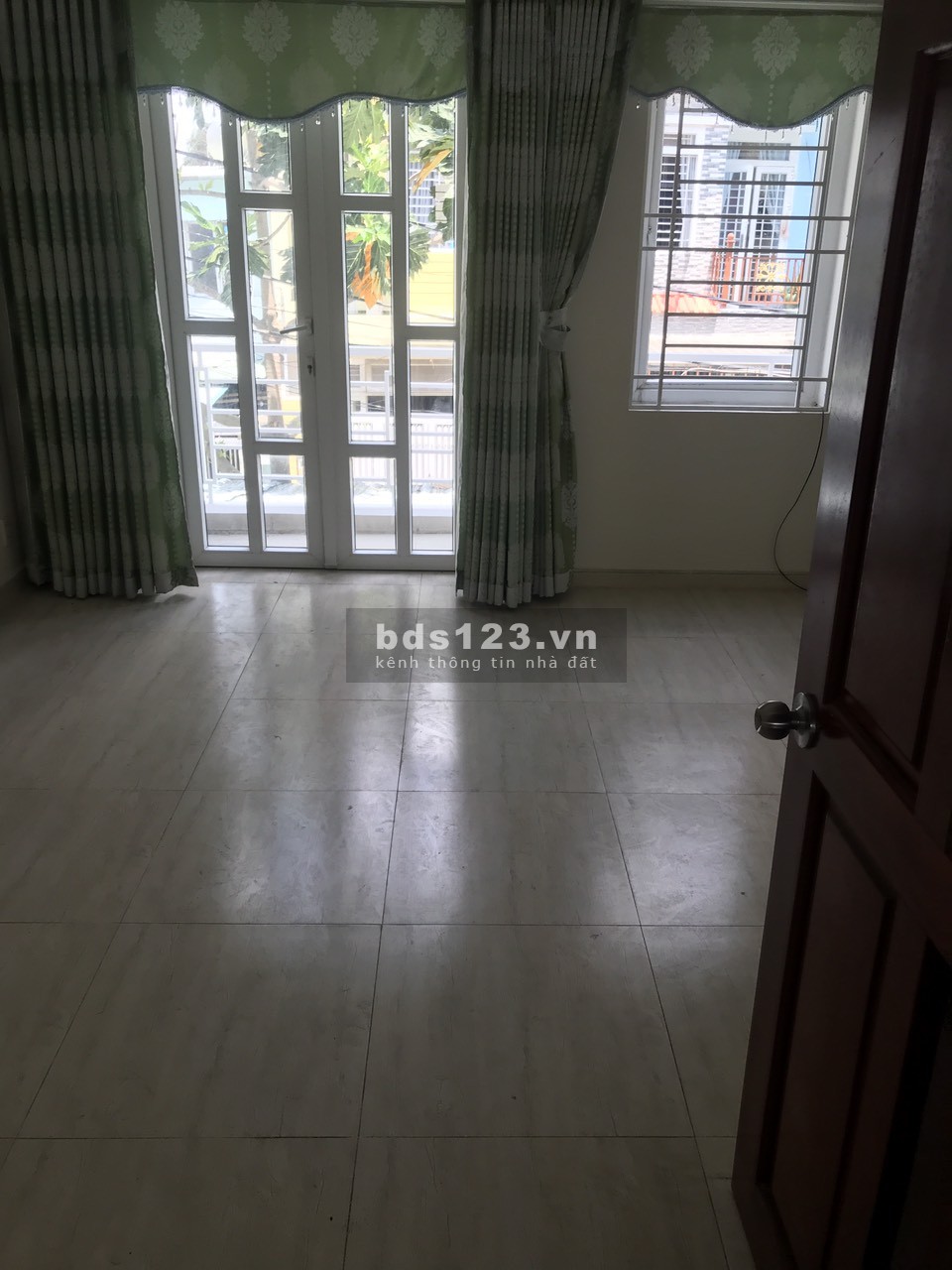 Bán nhà chính chủ, 3 tầng, 73m2, HXH, giá 5,2 tỷ. Hà Huy Giáp, phường Thạnh Xuân, Quận 12