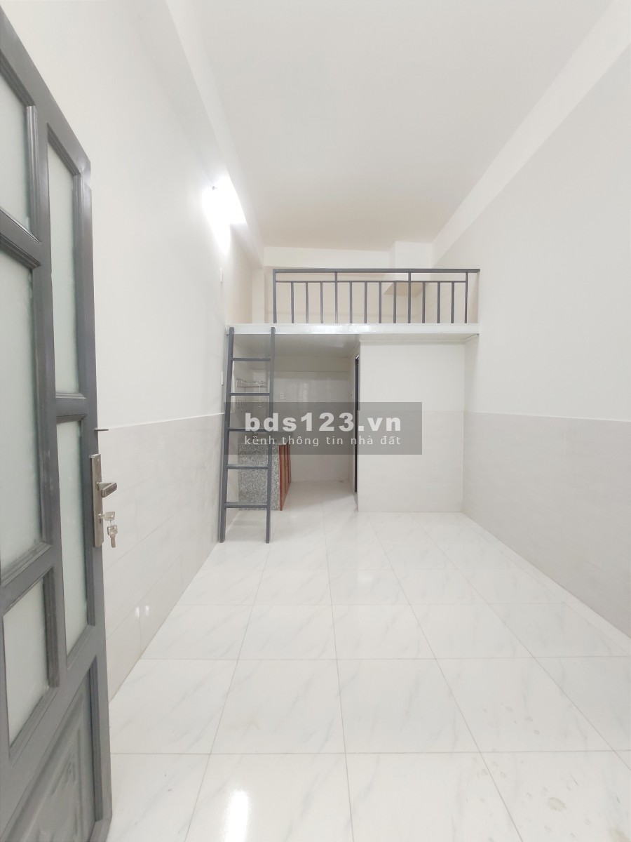 Trống Phòng Rộng Ở 4 Người Gò Vấp, Có Gác Lửng + Nội Thất Cơ Bản