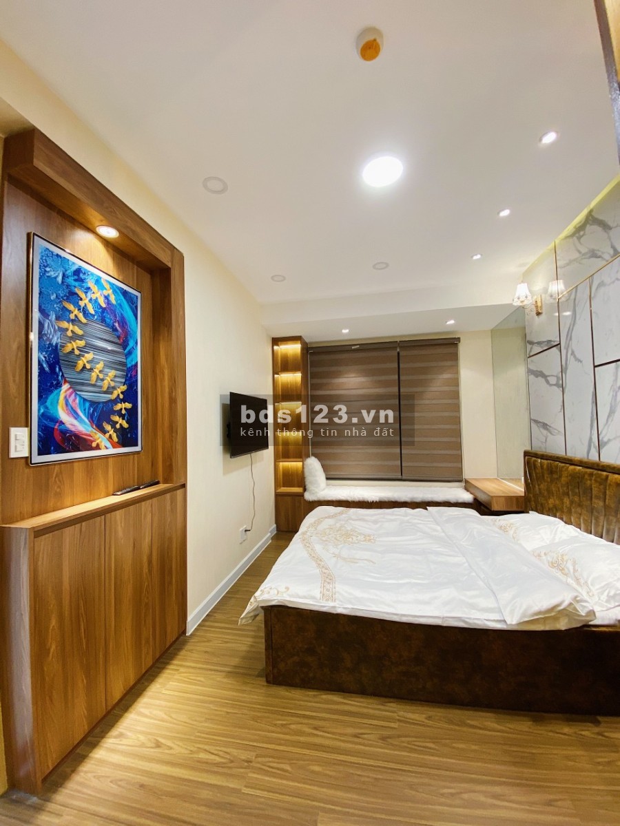 Tin thật 100% căn 3PN-90m2, View ngoài lung linh, nhà mới 99% giá 3,2 tỷ bao sang tên