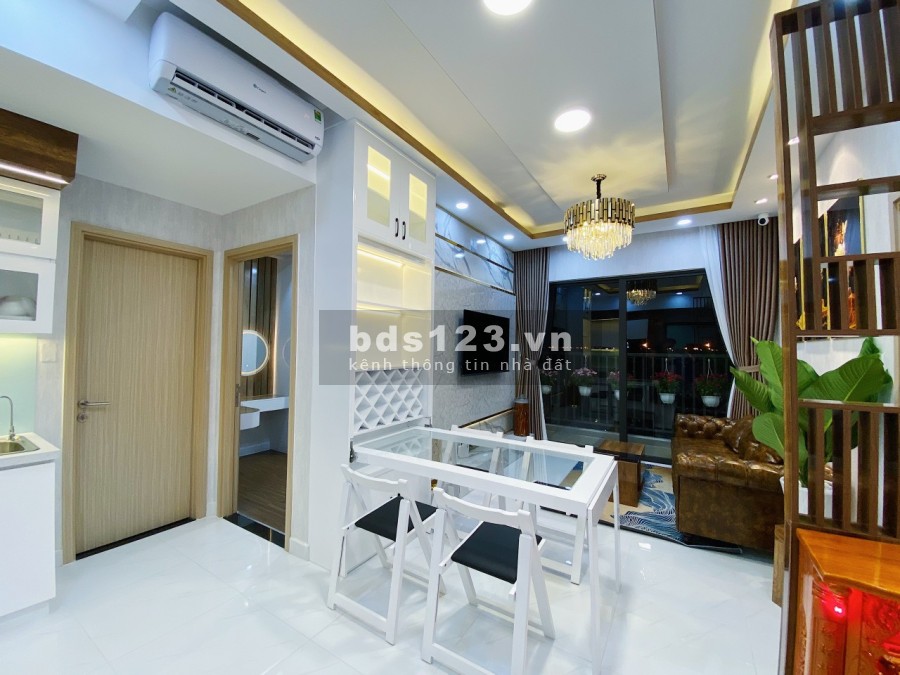 Tin thật 100% căn 3PN-90m2, View ngoài lung linh, nhà mới 99% giá 3,2 tỷ bao sang tên