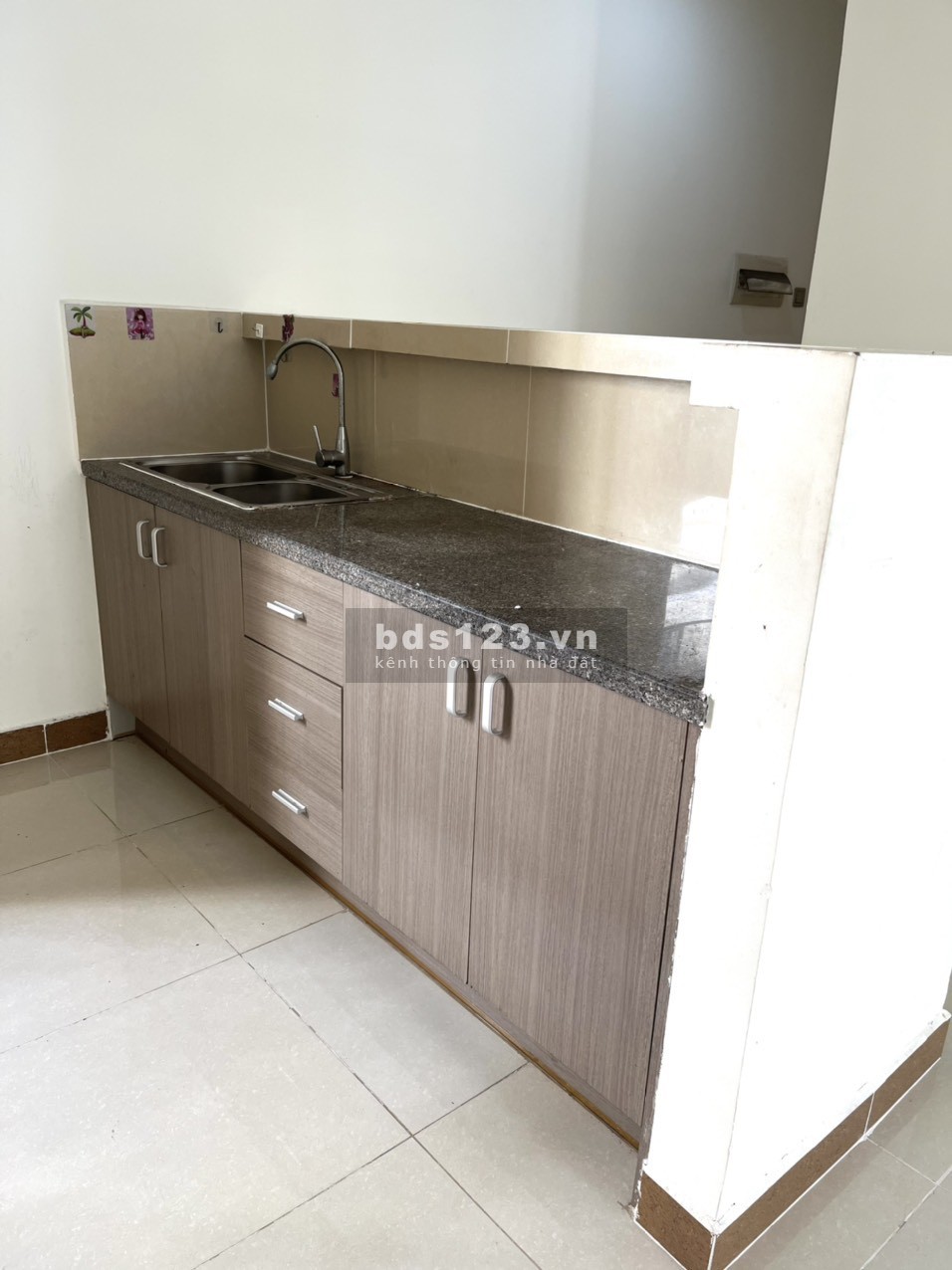 Chính chủ bán căn hộ 2PN có sổ hồng ko lòng vòng ngân hàng hỗ trợ 70%