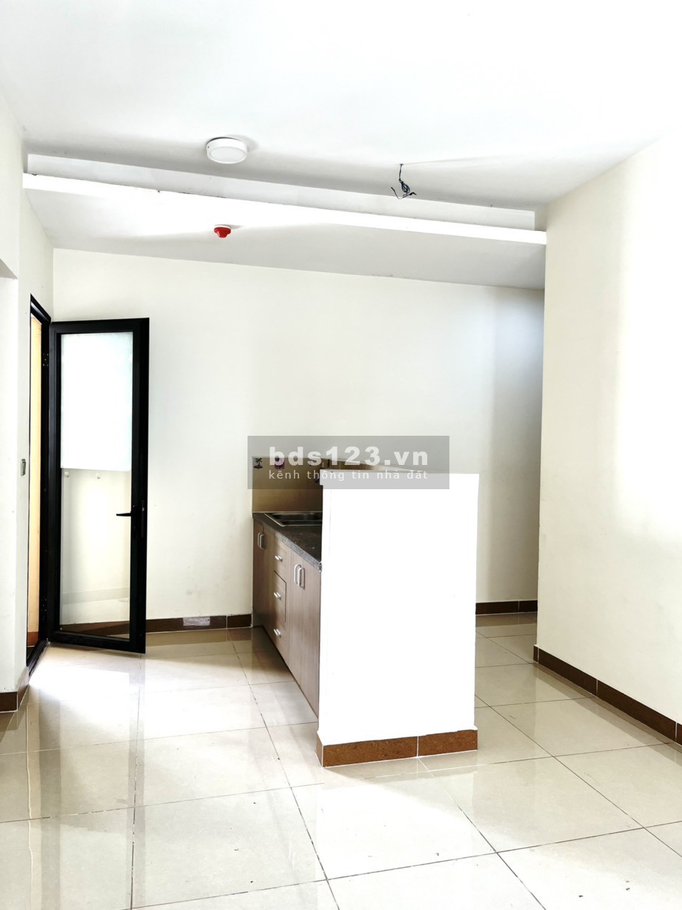 Chính chủ bán căn hộ 2PN có sổ hồng ko lòng vòng ngân hàng hỗ trợ 70%
